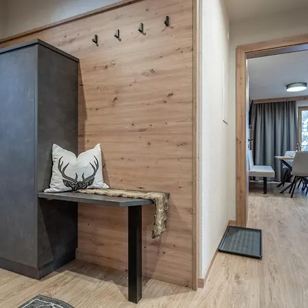 Bergmomente Apartment *