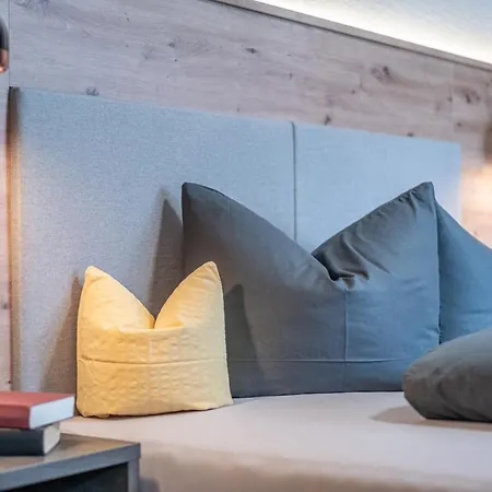 Апартаменты Bergmomente *